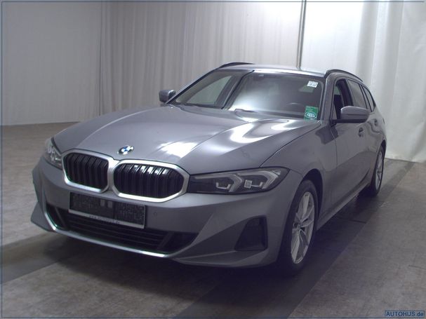 BMW 320d Touring xDrive 140 kW image number 1