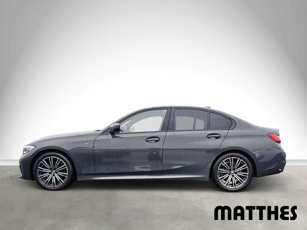 BMW 320i M Sport 135 kW image number 3