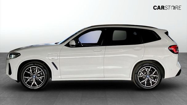 BMW X3 xDrive30e 215 kW image number 6