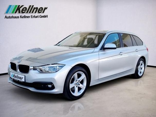 BMW 320i Touring xDrive 135 kW image number 1