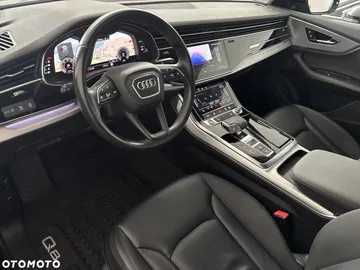 Car image 35
