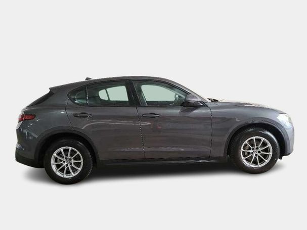 Alfa Romeo Stelvio Diesel AT8 Q4 140 kW image number 3