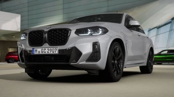 BMW X4 xDrive 140 kW image number 3