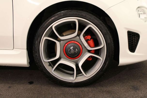 Abarth 595C 107 kW image number 8