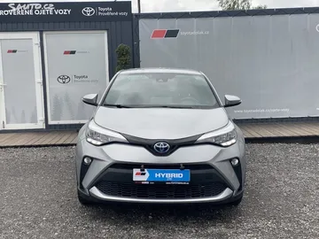Car image 3
