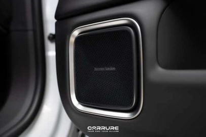Car image 33