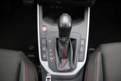 Car image 31