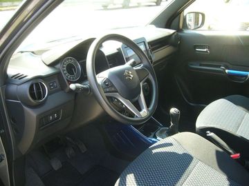 Car image 11