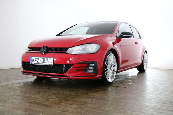 Volkswagen Golf 81 kW image number 2