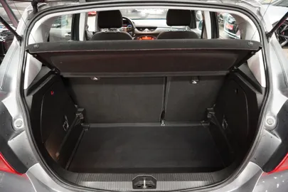 Car image 29