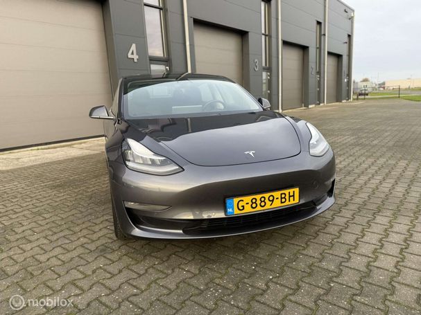 Tesla Model 3 60 Standard Range Plus 175 kW image number 8