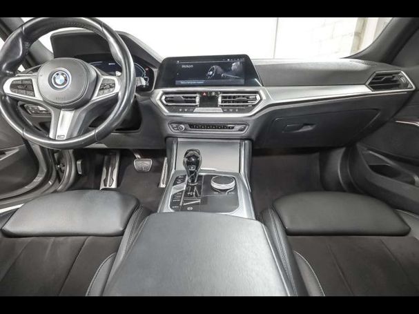 BMW 320 Touring 150 kW image number 6