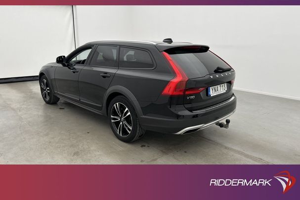 Volvo V90 Cross Country D4 AWD Plus 140 kW image number 9