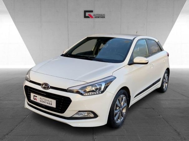 Hyundai i20 Blue 1.0 Passion 74 kW image number 1