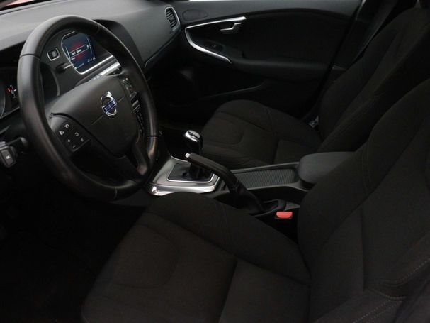 Volvo V40 T2 90 kW image number 4