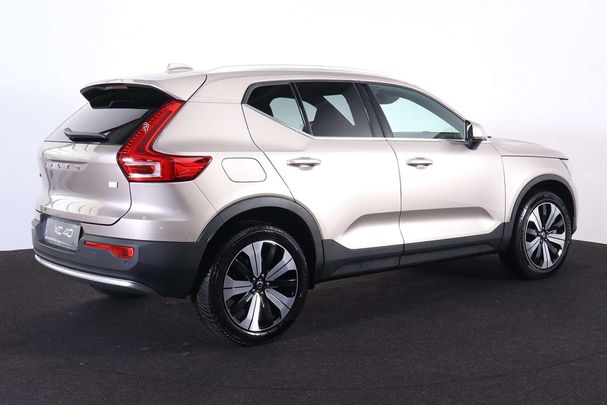 Volvo XC40 Recharge T4 Ultimate Bright 155 kW image number 3