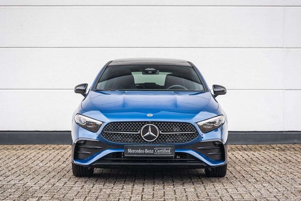 Mercedes-Benz A 250 e 160 kW image number 3