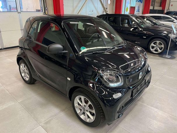 Smart ForTwo coupe EQ 60 kW image number 1