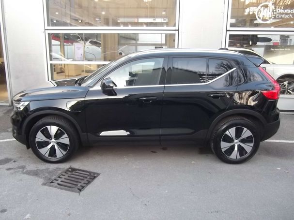 Volvo XC40 AWD Recharge 155 kW image number 4