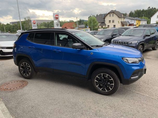 Jeep Compass Trailhawk 132 kW image number 6