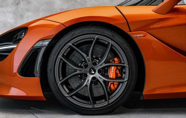 McLaren 720S 530 kW image number 18