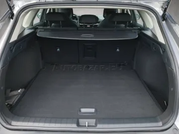 Car image 52