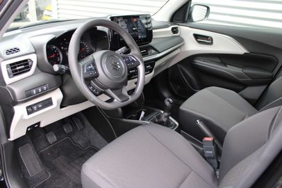 Car image 6