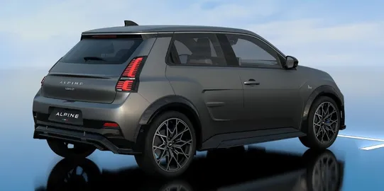 Car image 3