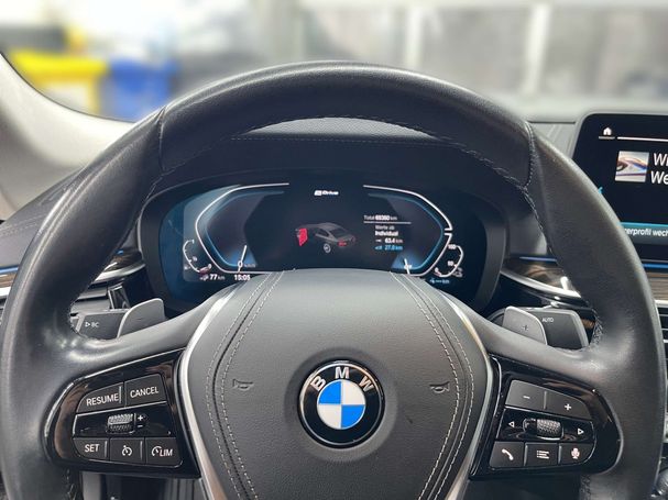 BMW 530 e 215 kW image number 8