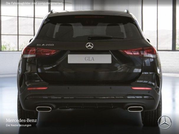 Mercedes-Benz GLA 200 120 kW image number 8