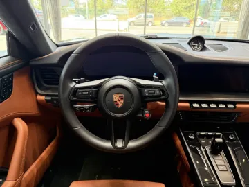 Car image 40