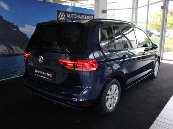 Volkswagen Touran DSG Comfortline 110 kW image number 6