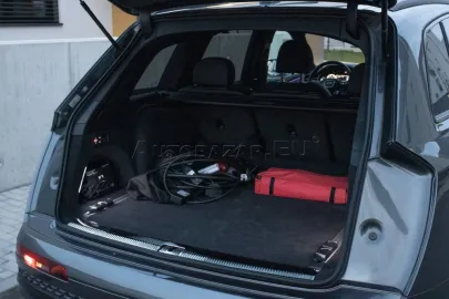 Car image 41