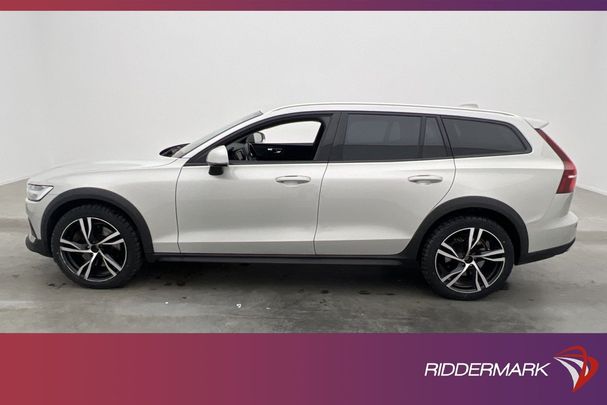 Volvo V60 Cross Country AWD B5 185 kW image number 11