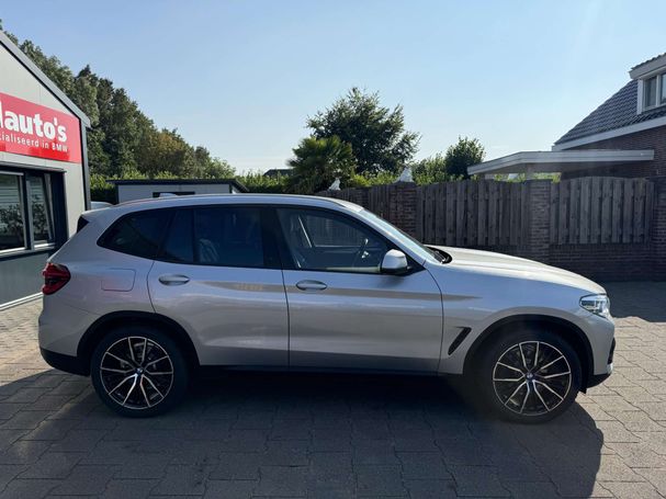 BMW X3 xDrive20i 135 kW image number 13