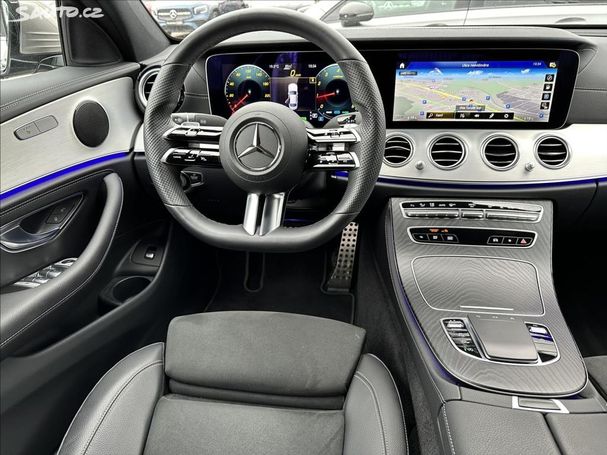 Mercedes-Benz E 300 190 kW image number 13