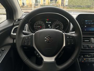 Car image 21