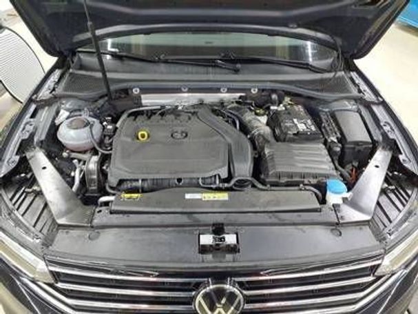 Volkswagen Passat 1.5 TSI Business DSG 110 kW image number 8