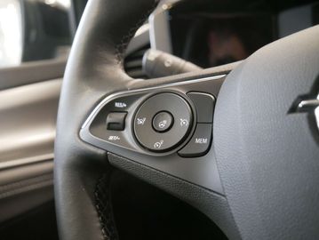 Car image 37