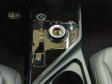 Car image 23