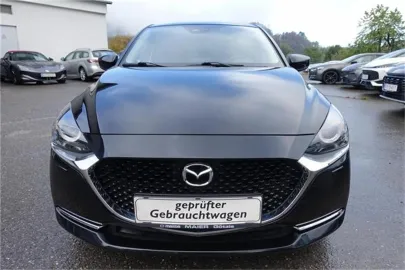 Car image 2