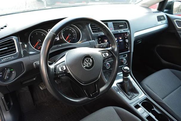 Volkswagen Golf 1.6 TDI Trendline 85 kW image number 12