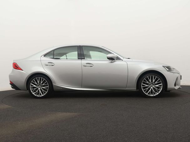 Lexus IS 300 H 164 kW image number 15