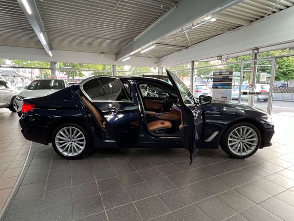 BMW 540i xDrive Luxury Line 250 kW image number 9