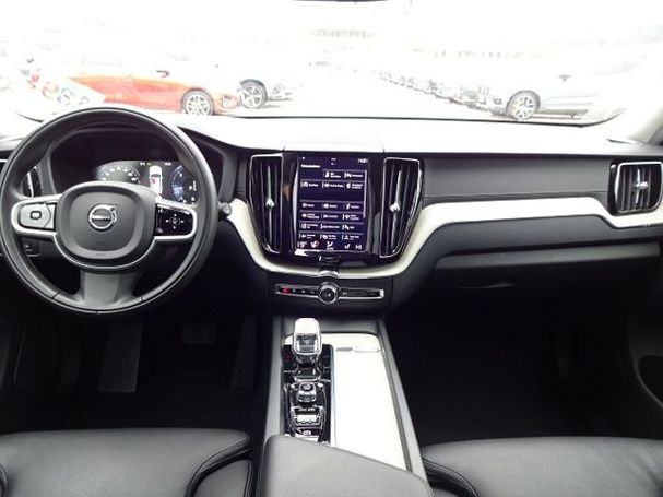 Volvo XC60 AWD B5 173 kW image number 5