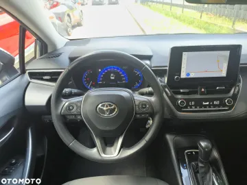 Car image 28