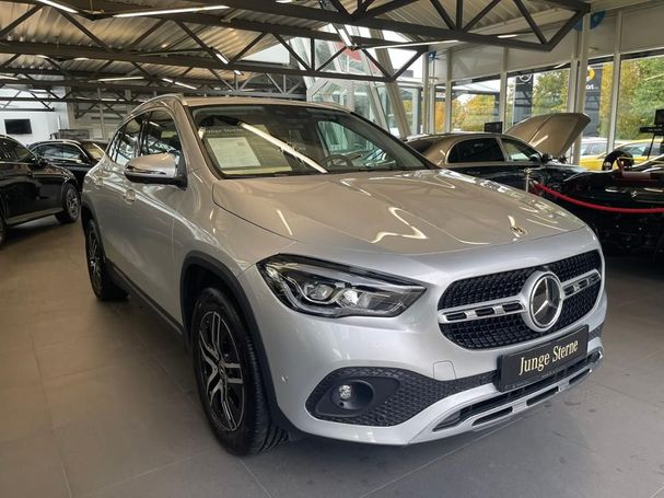 Mercedes-Benz GLA 220 d 140 kW image number 3