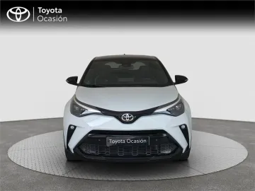 Car image 2