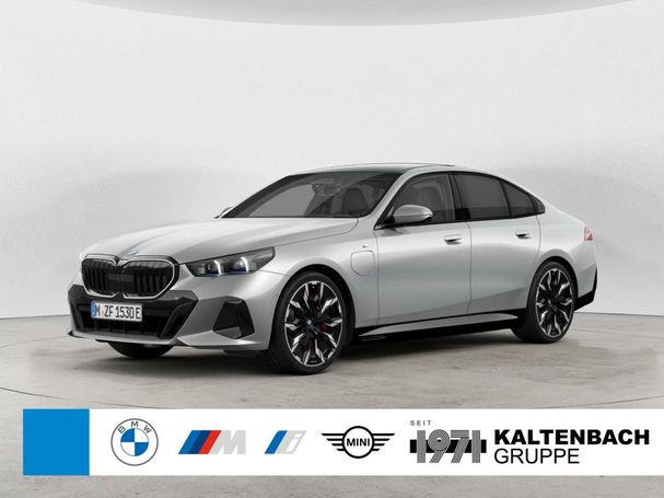 BMW 550 e xDrive 360 kW image number 1