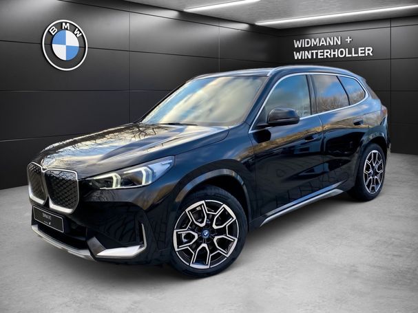 BMW iX1 xDrive30 230 kW image number 1